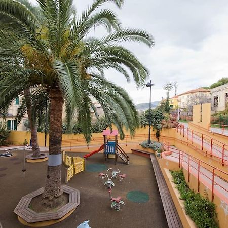 Apartamento Sea View, In The Old Town Santo Stefano Al Mare Exterior foto