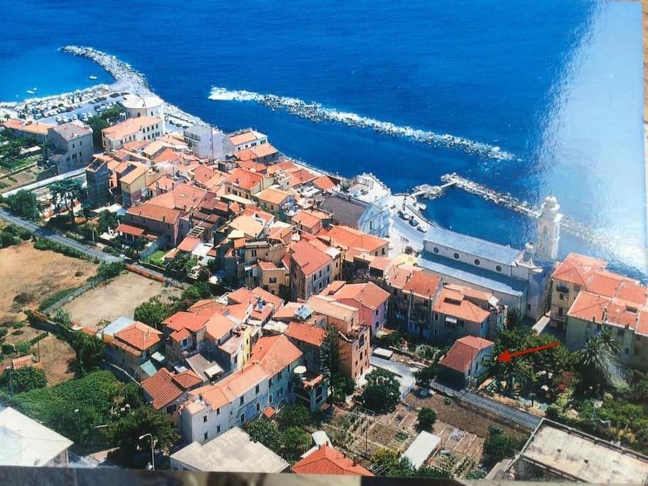 Apartamento Sea View, In The Old Town Santo Stefano Al Mare Exterior foto